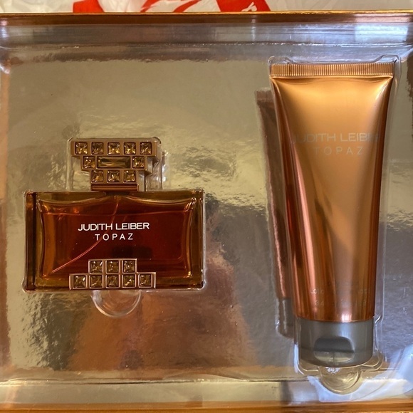 JUDITH Leiber Amethyst Gift Set. Nwt - Picture 1 of 2